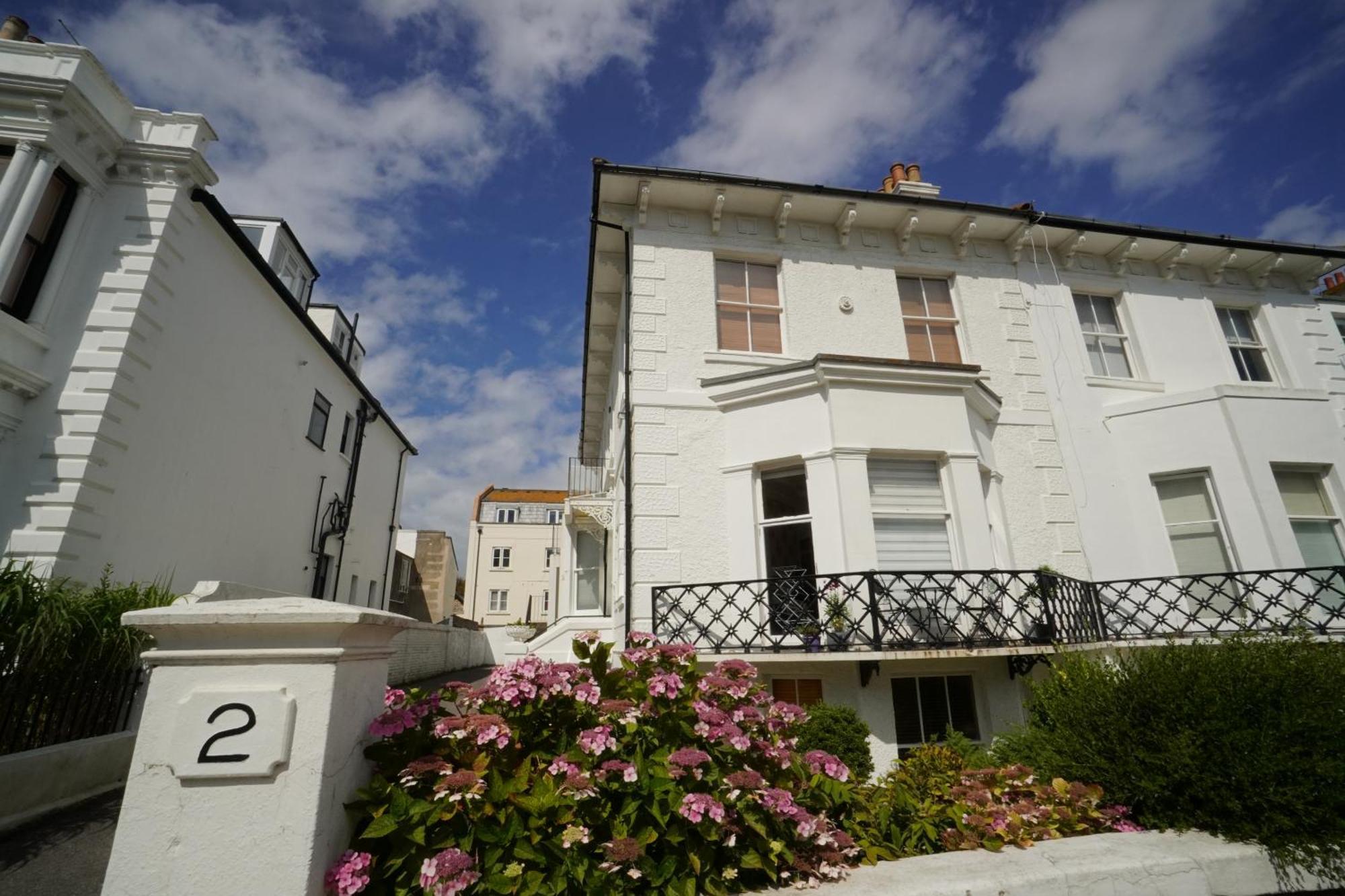 Appartamento Seafront Medina Hove Esterno foto